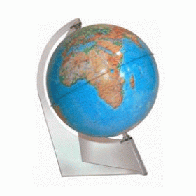 Глобус физический диаметром 150 мм, на треугольной подставке модель 15105 от